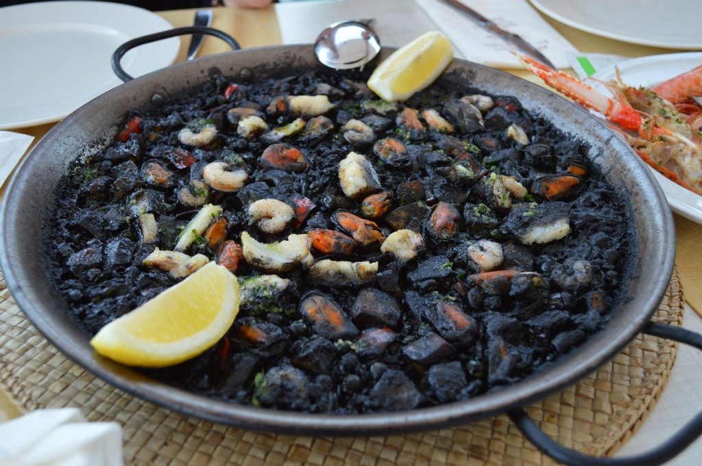 Paella en tinta de calamar Calpe